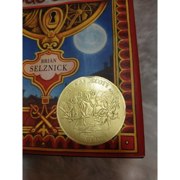 The Invention of Hugo Cabret by Brian Selznick hardcover book - Picture 5 of 5